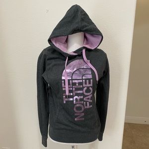 The North Face women’s sweater szS